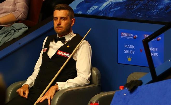 他曾效力于 他曾效力于