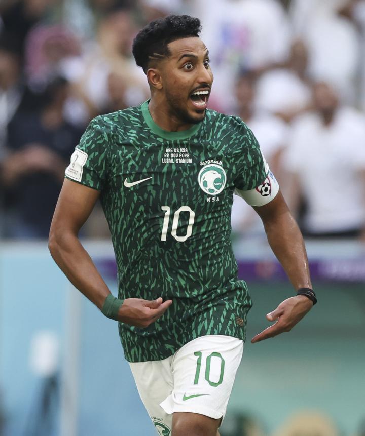 让人对他有 让人对他有