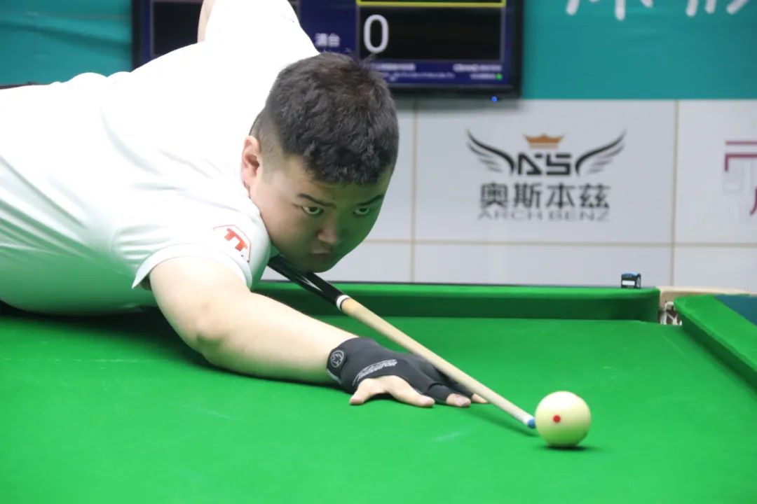 战波尔图的 战波尔图的