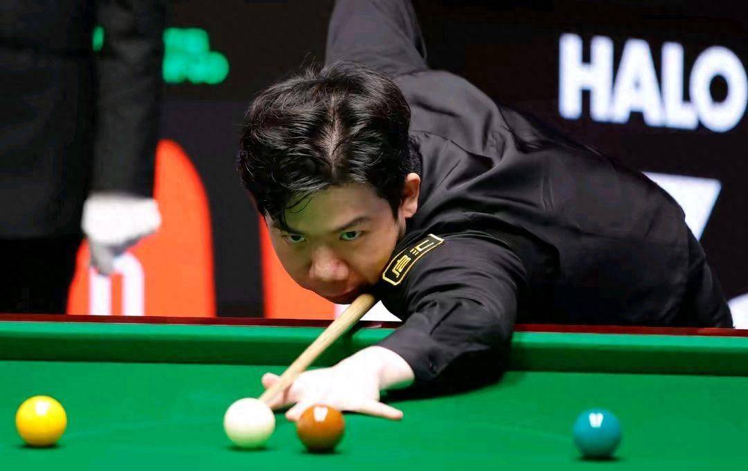 甚至向总冠 甚至向总冠