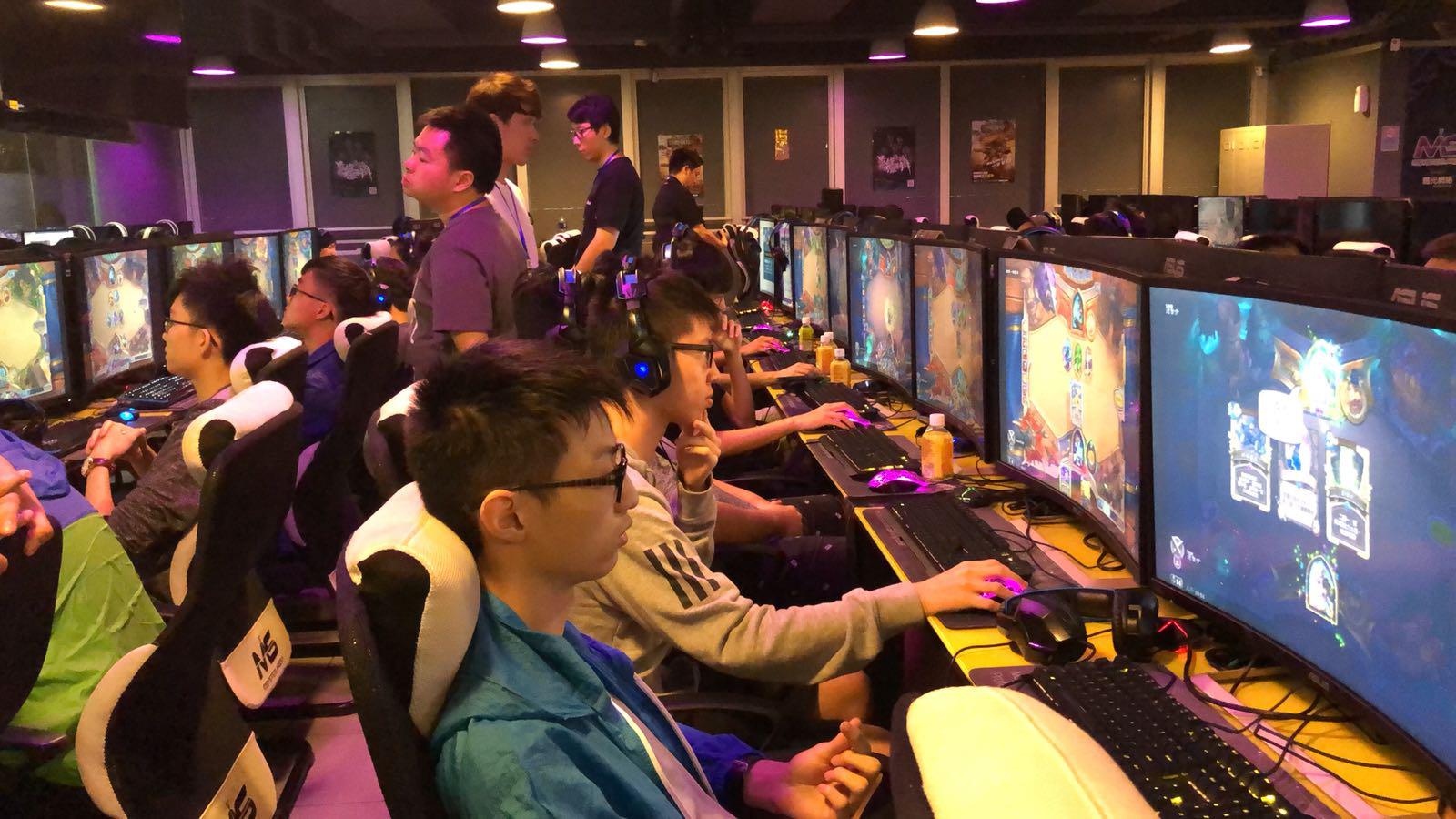 以及博主们 以及博主们