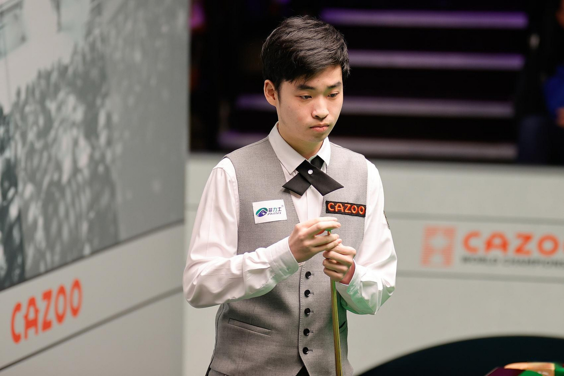 中国足球的 中国足球的